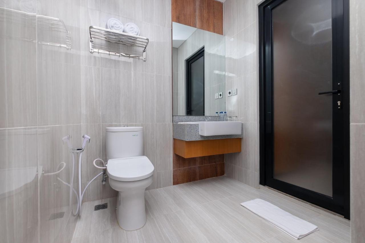 Aralea Coliving Hotel Denpasar  Exterior photo