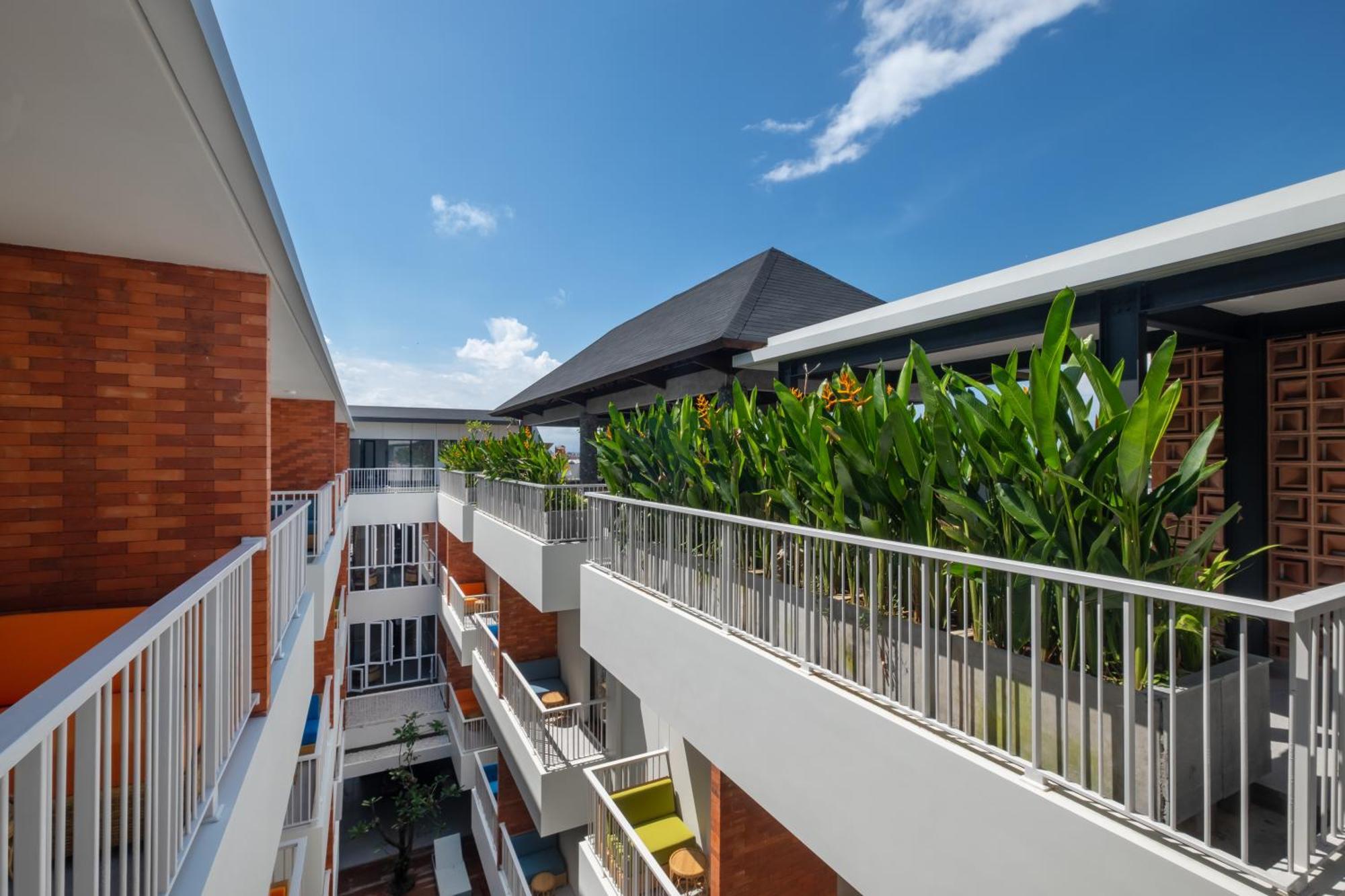 Aralea Coliving Hotel Denpasar  Exterior photo